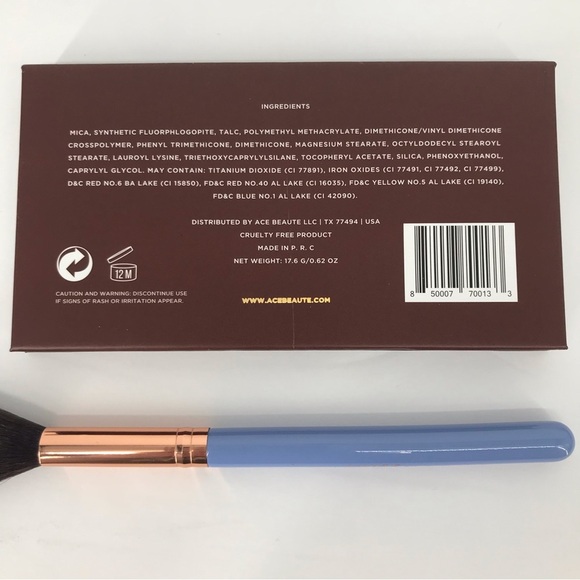 Luxie Pro Face Brush & Ace Beauté Bronzer Palette - Picture 8 of 8